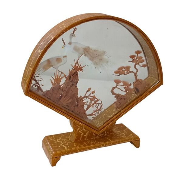 Asian Cork Peacocks Diorama Shadow Box Sculpture Hand Carved Gold Tone Frame Vtg - Picture 8 of 16